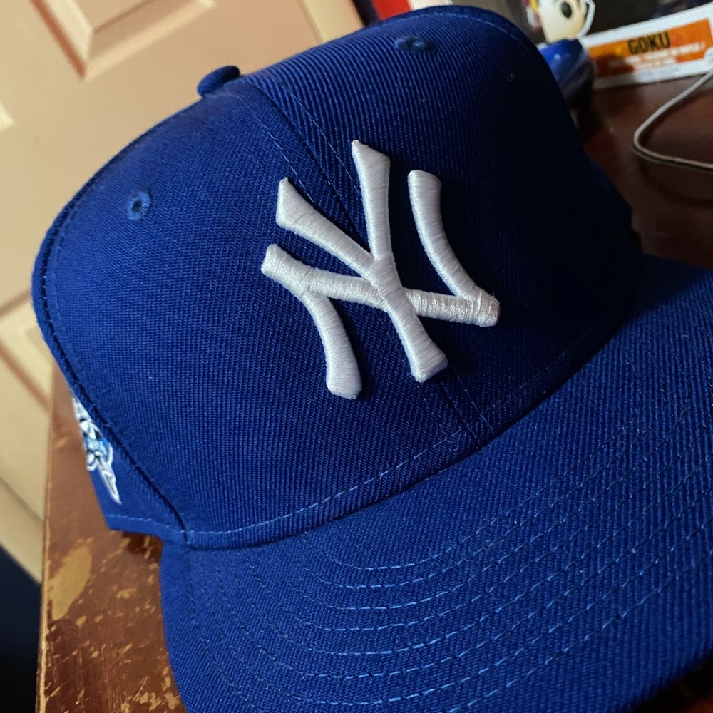 Blue NYY FITTED  ICY UV